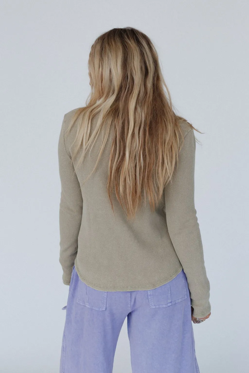 Cassia Henley Top - Olive