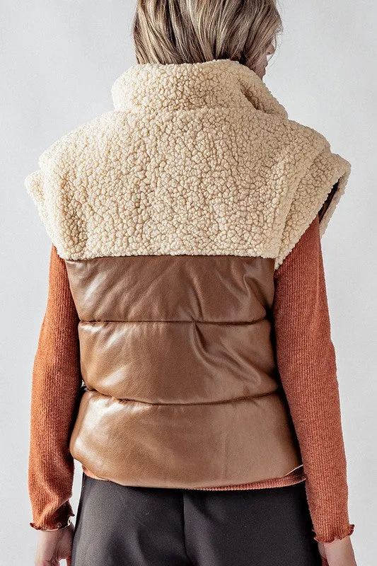 CREAM HIGH COLLAR SHERPA FLEECE LEATHER VEST