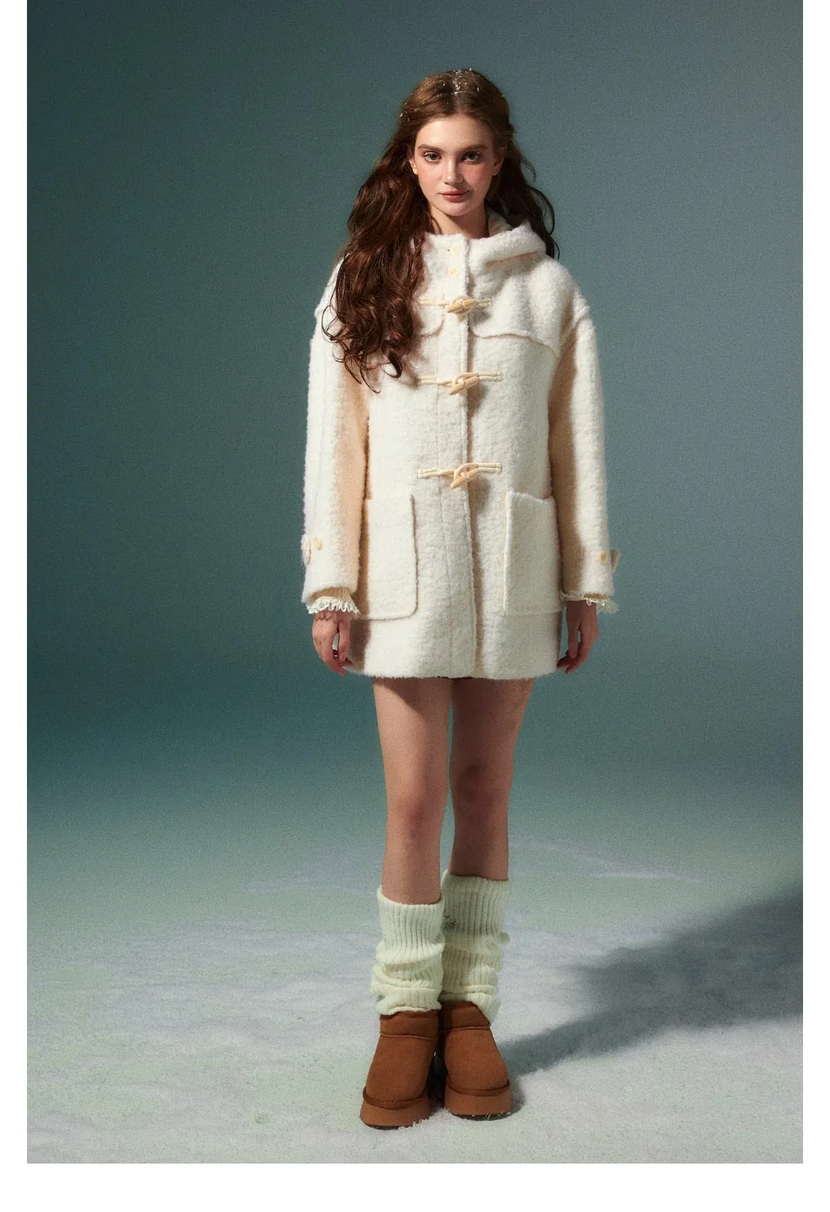 (Final Sale) White Wool Horn Buttons Coat