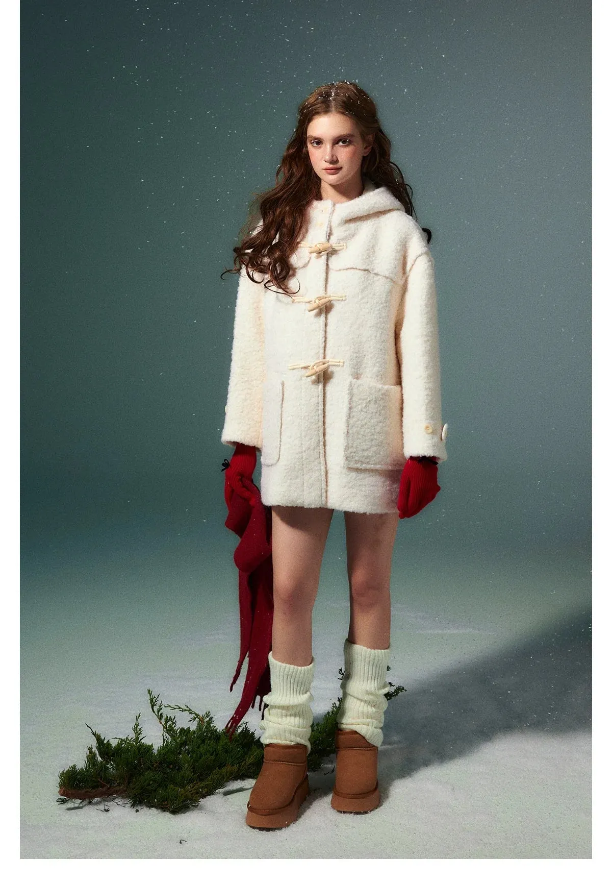 (Final Sale) White Wool Horn Buttons Coat